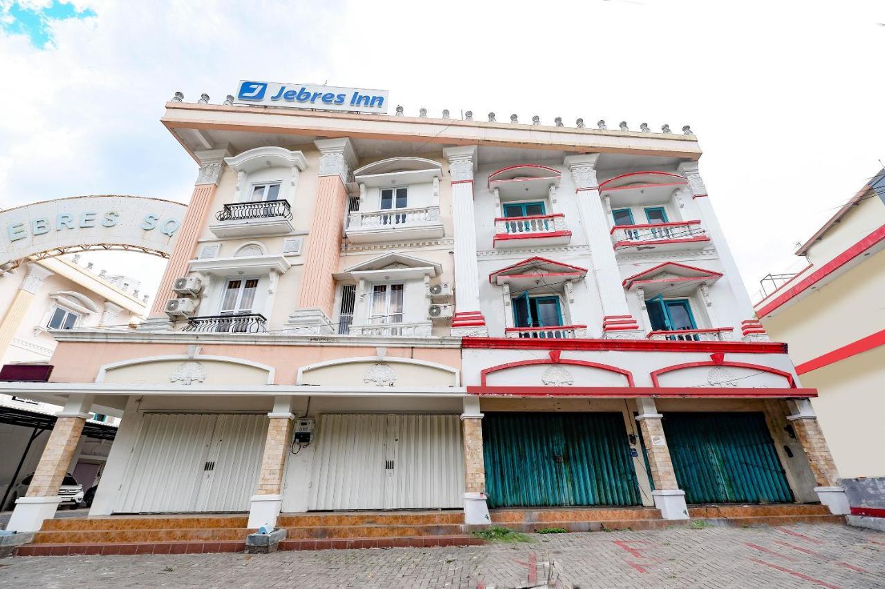 מלון Surakarta  Oyo 2298 Jebres House Syariah מראה חיצוני תמונה